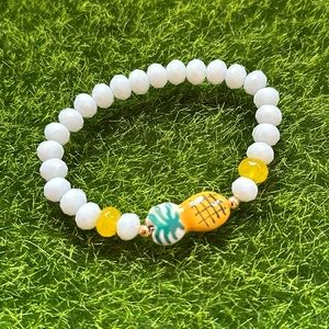 NWOT Pineapple 🍍 Bracelet